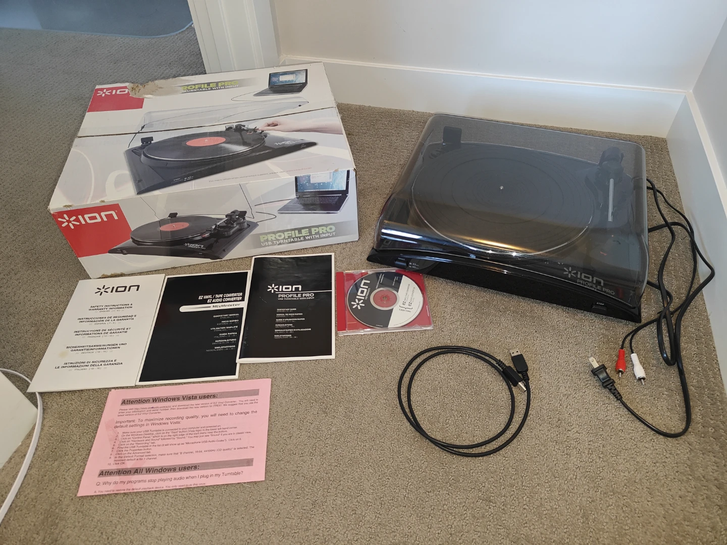 ION Profile Pro USB Turntable & Vinyl Converter Complete in Box