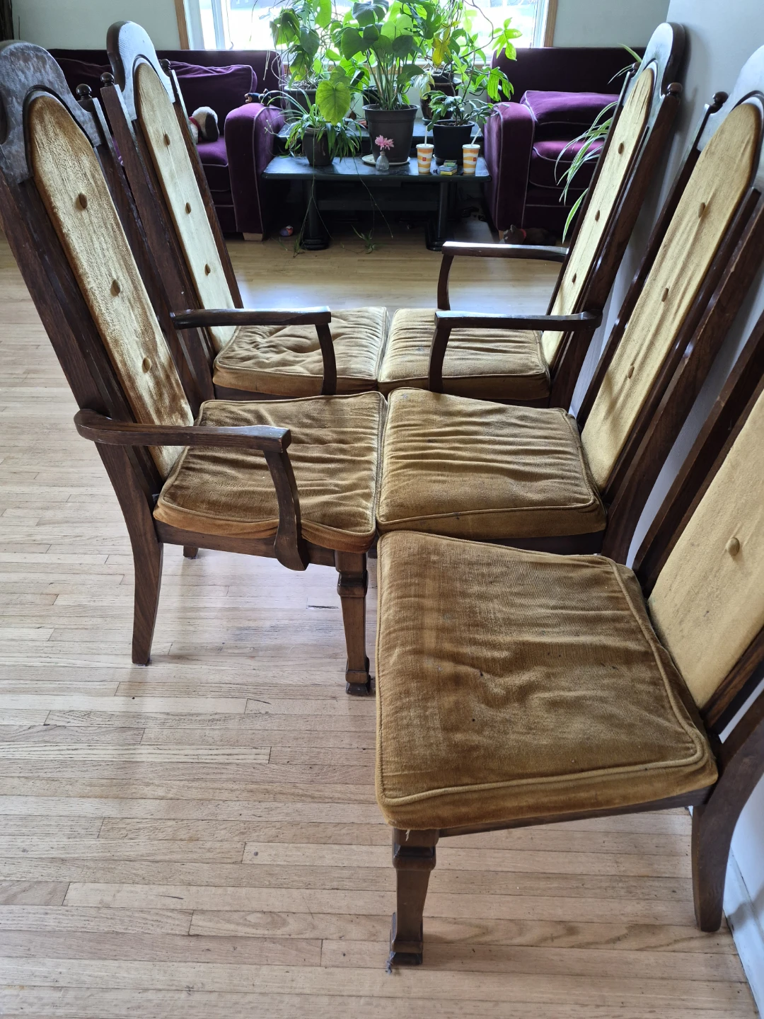 Antique Oak Dining Table with 4 Upholstered Chairs