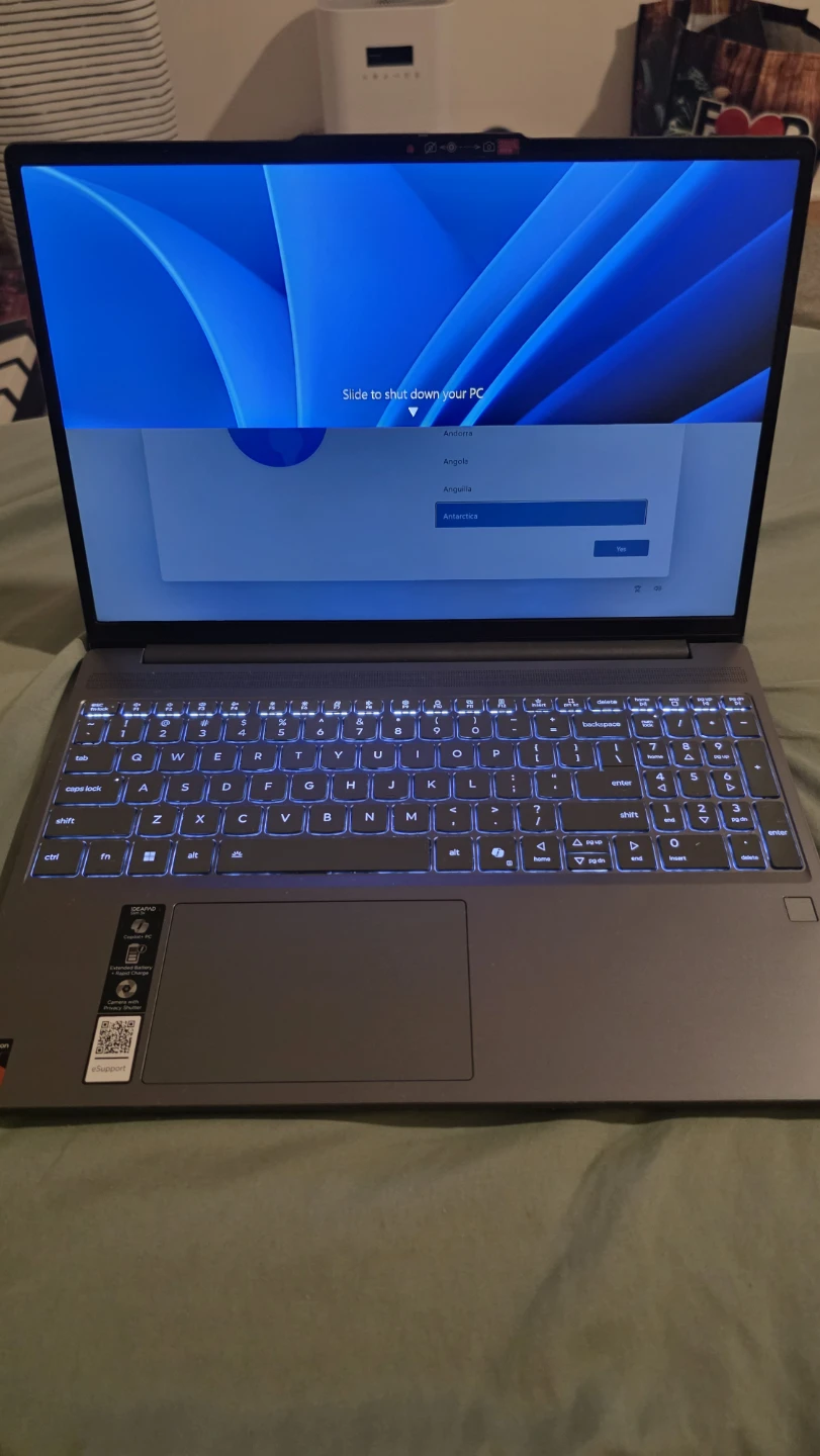 Lenovo - IdeaPad Slim 3x - 15.3" Laptop - Like new - photo 5