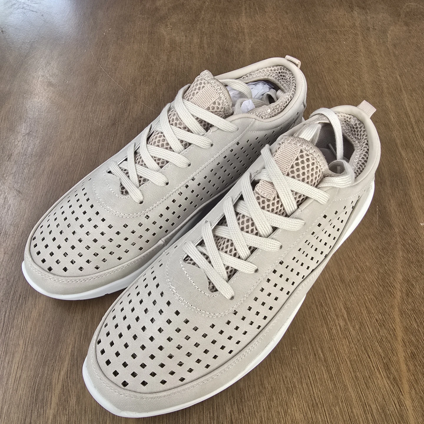 Beige Athletic Sneakers, Workout Mesh Trainers, Neutral