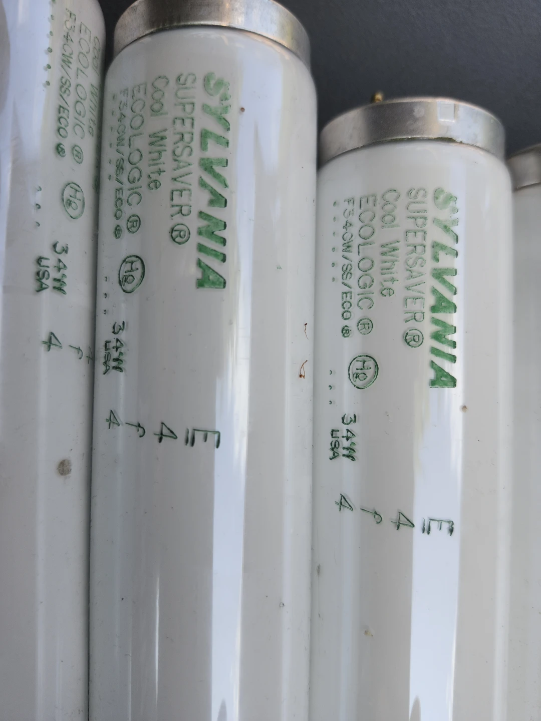 5 pcs  Cool White Fluorescent Tubes (all 5 pcs for $5) - photo 2
