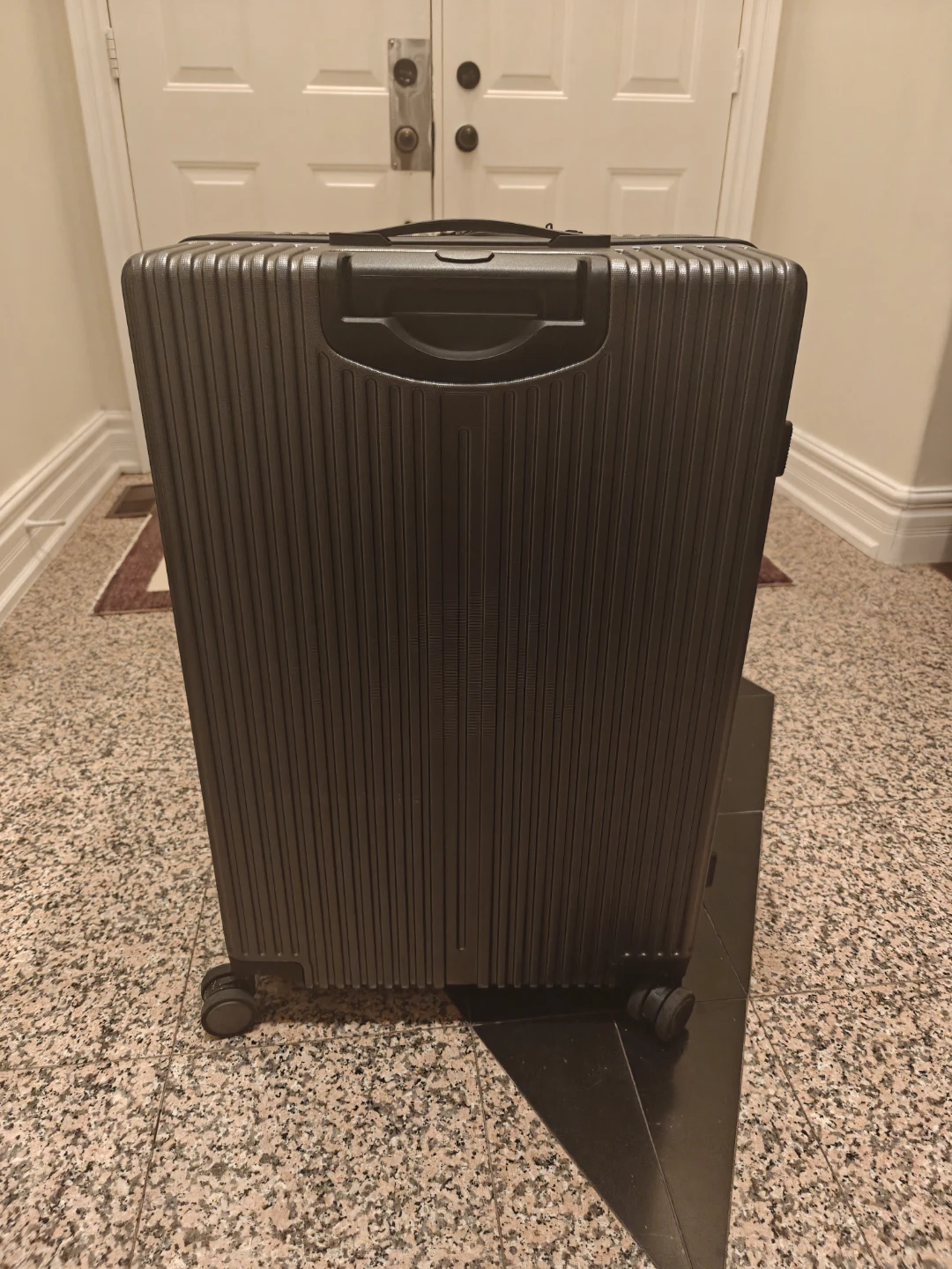 Expandable Dark Grey Hard Shell Suitcase (80-100L) - photo 3