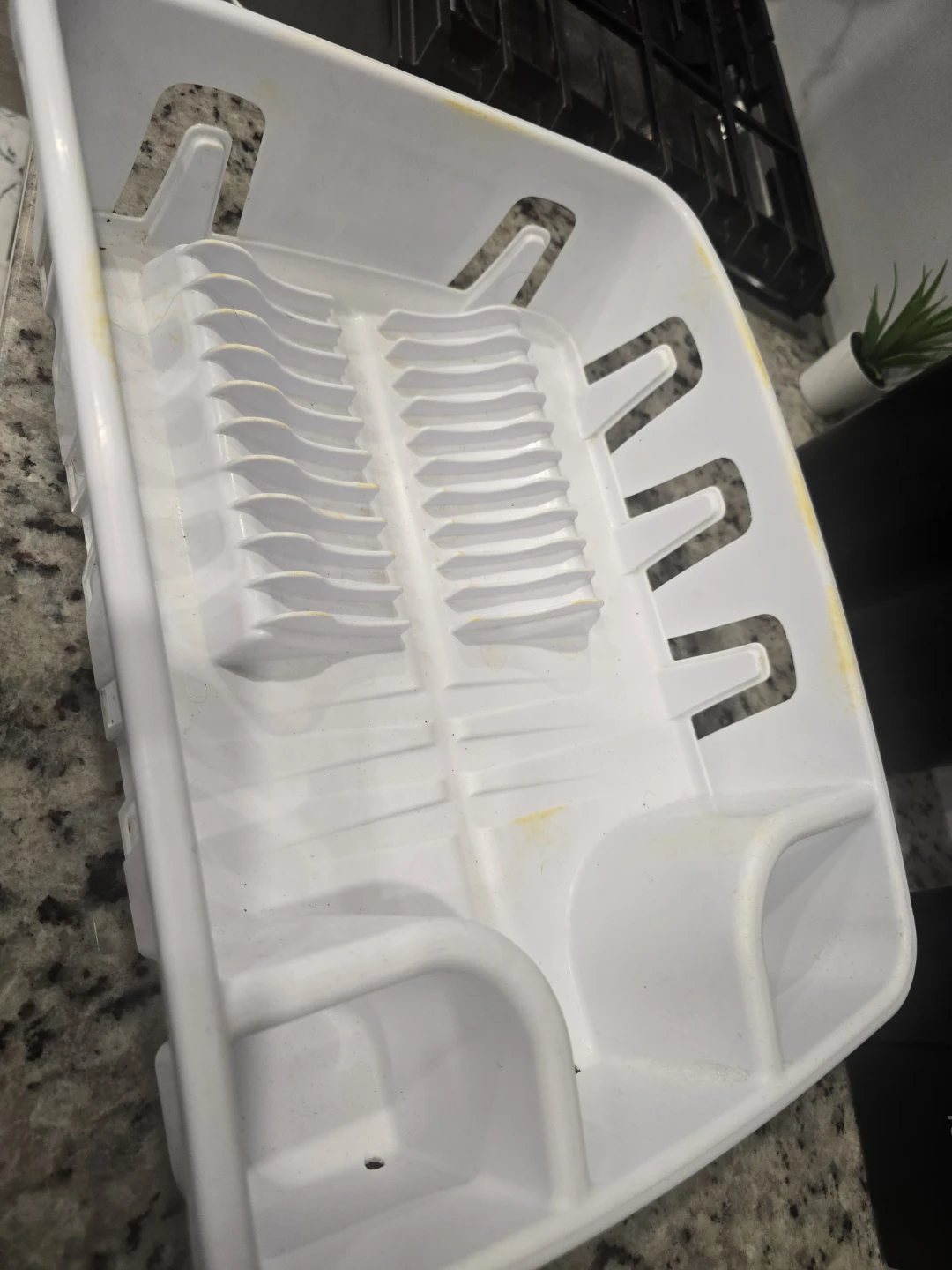 White Plastic Dish Rack