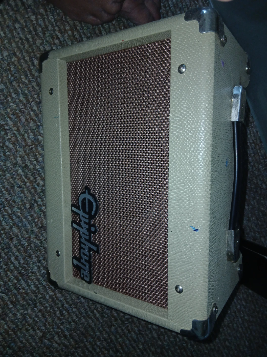 Epiphone Electric Guitar Amplifier - photo 2