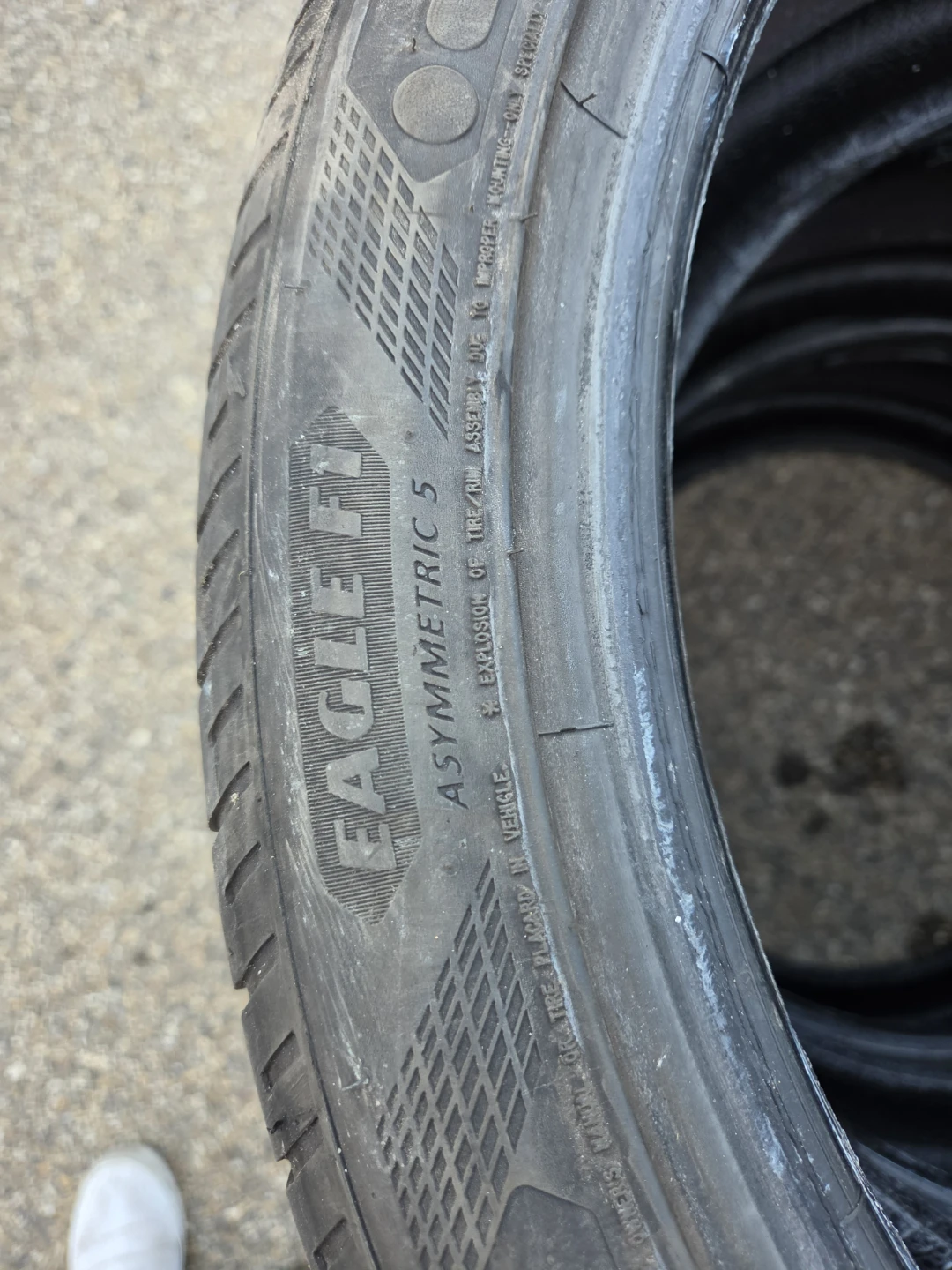 Goodyear Eagle F1 Asymmetric 5 Tires (Set of 3) - photo 2