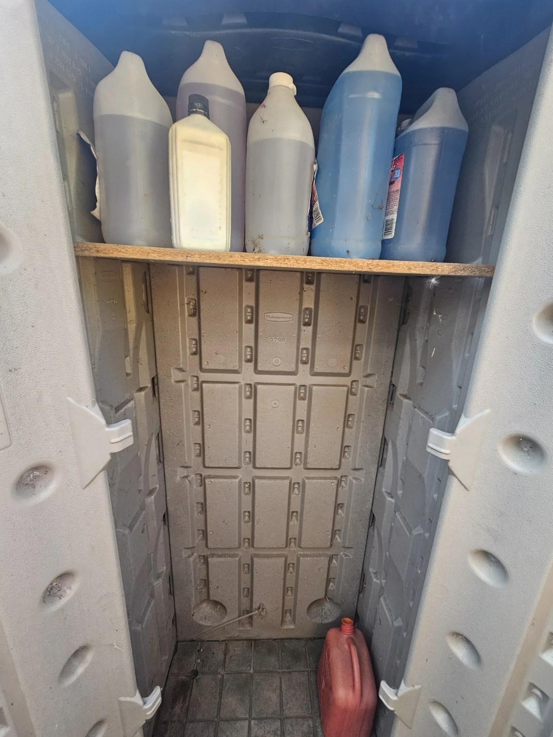 3 Suncast Storage Shed - photo 3