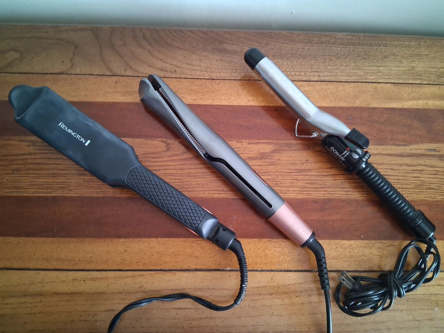 Remington Ceramic Hair Straightener & Conair Curling Wand