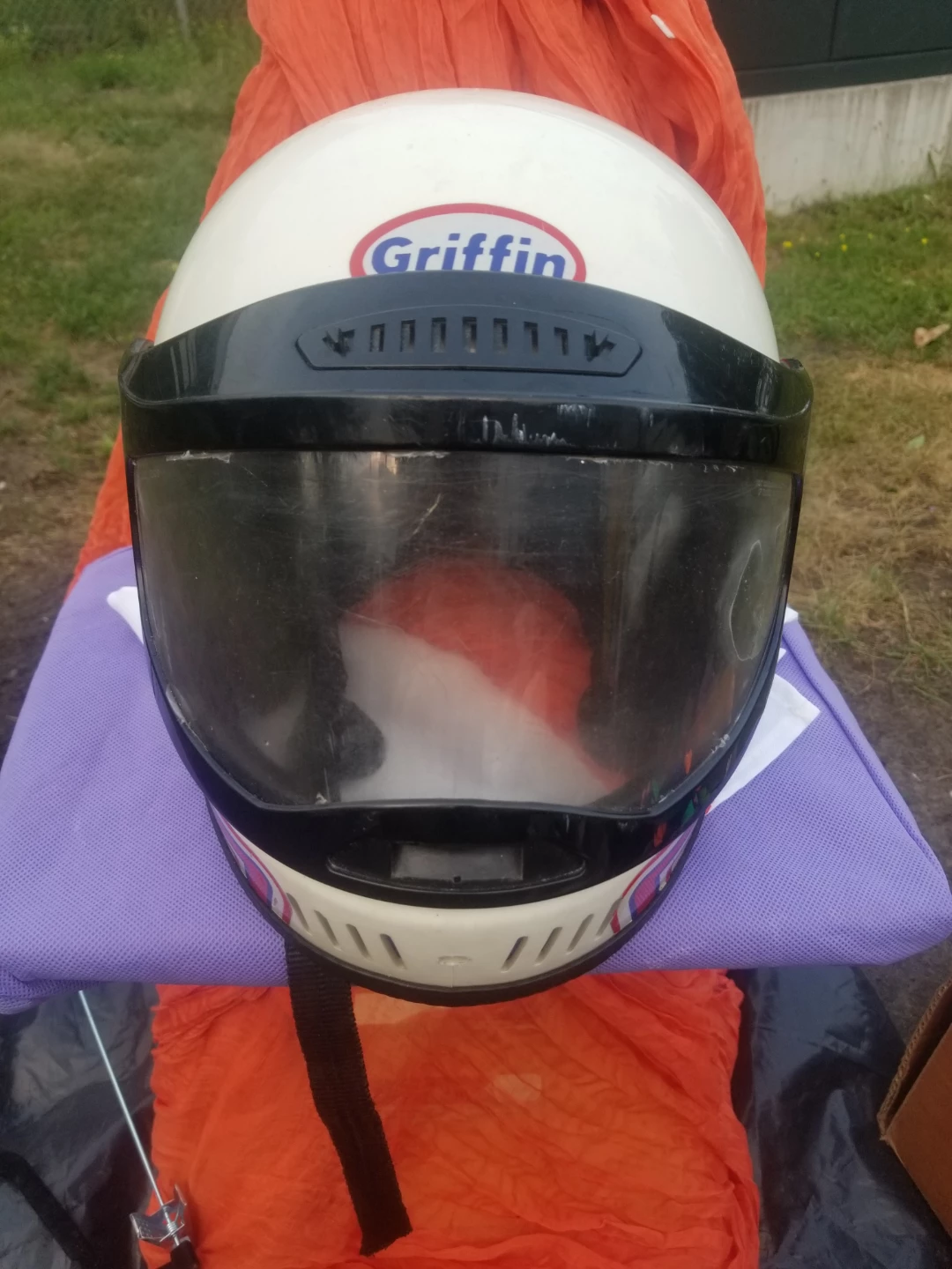 Griffin 520s Motorcycle Helmet