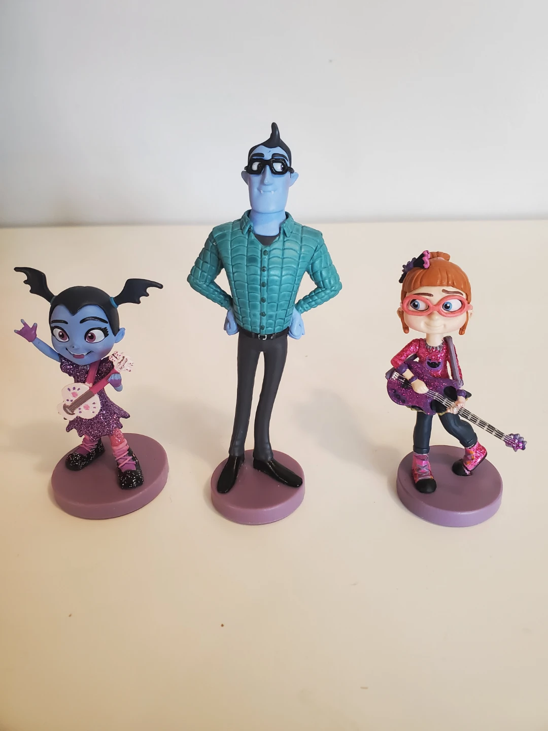 Disney Junior Vampirina, Boris & Bridget. EUC
