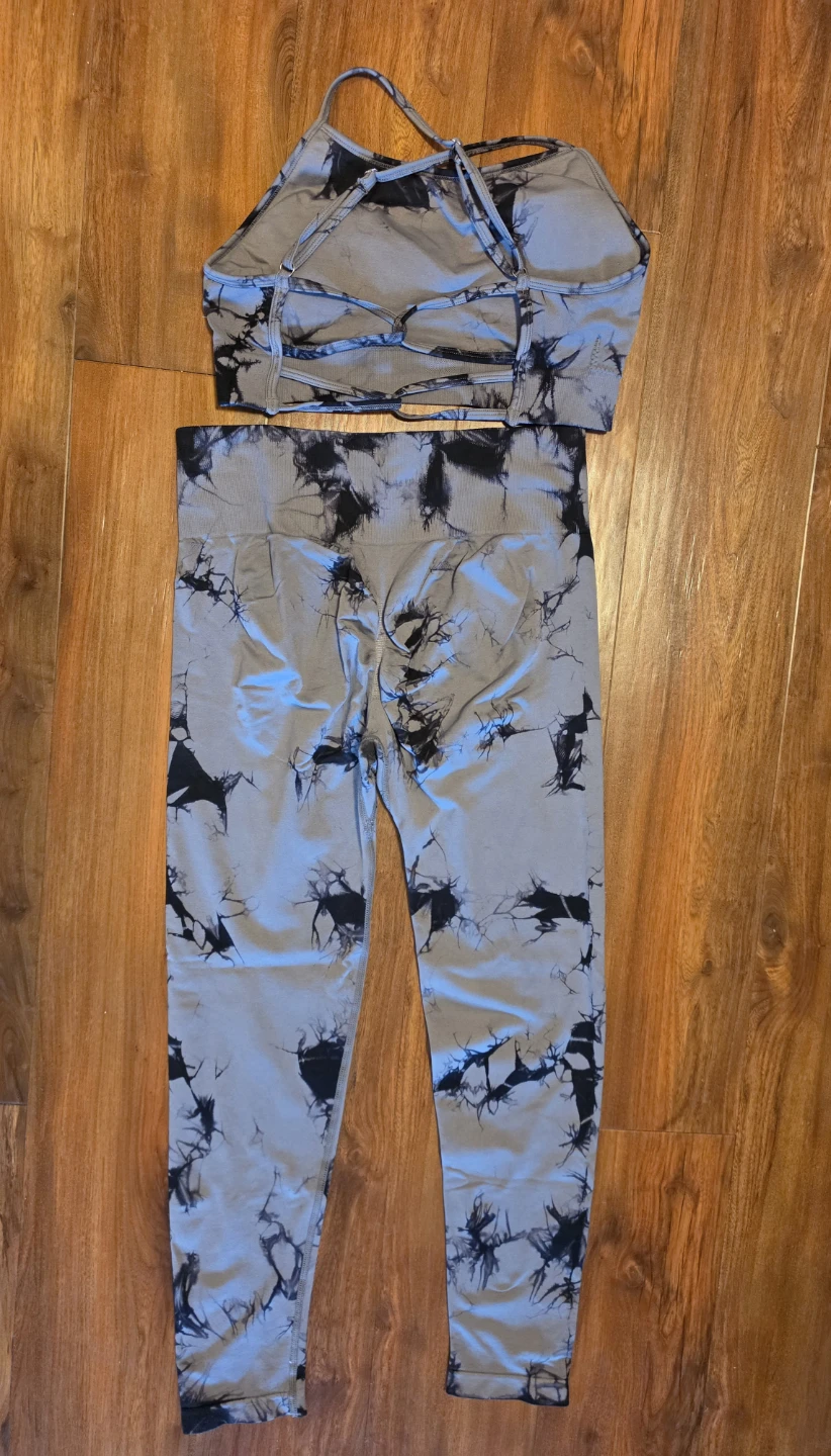 Women's Activewear Set - Grey Tie-Dye Leggings & Sports Bra - photo 2