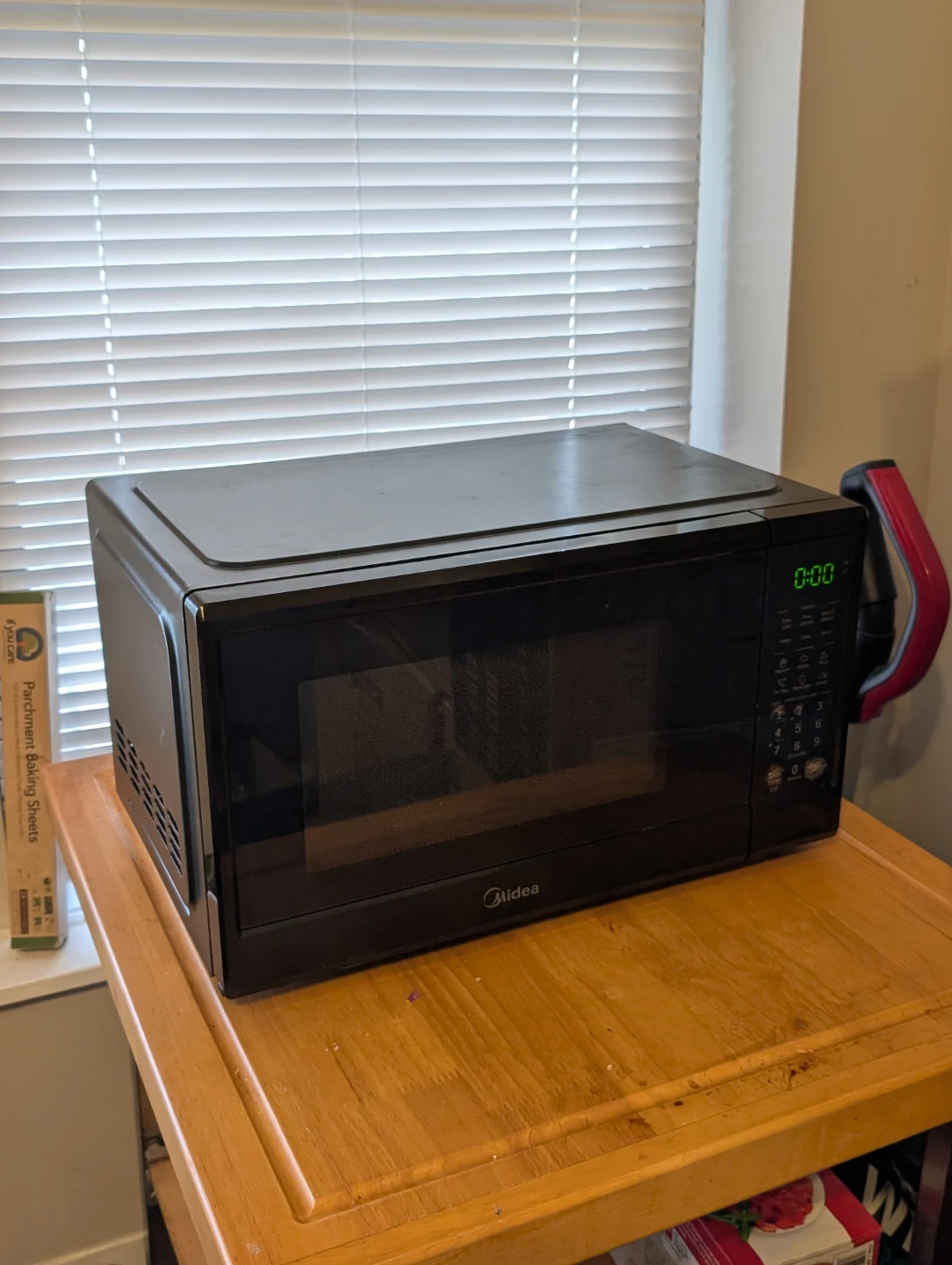 Midea Microwave Oven