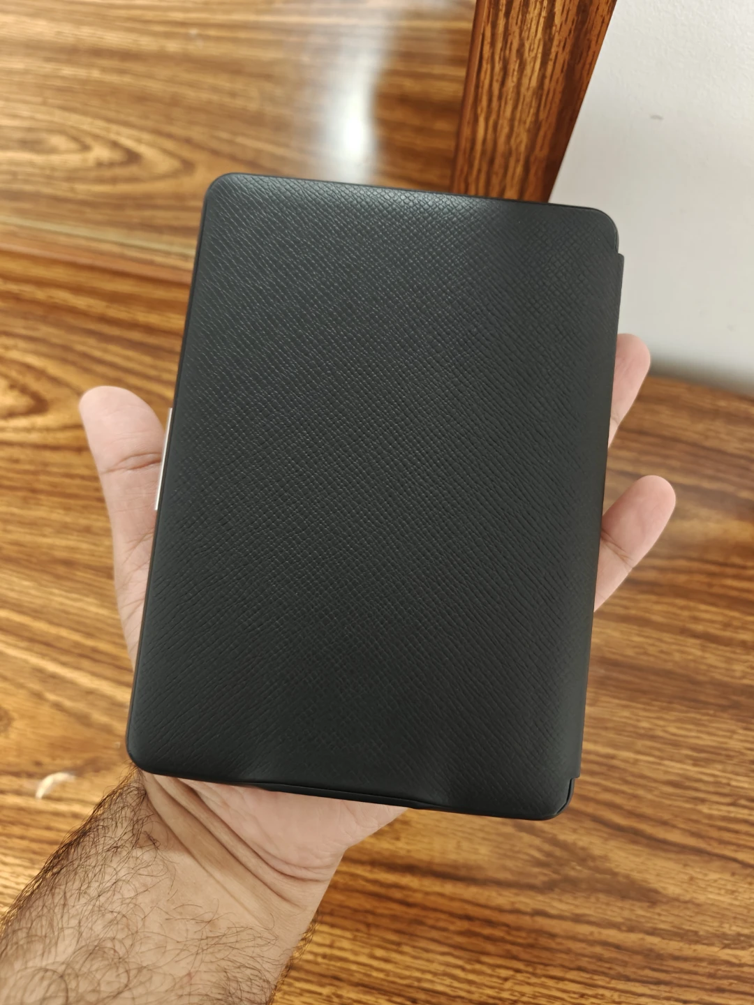 Kindle 7th Gen-With CASE- Both Like new- Mint condition - 65 OBO - photo 3