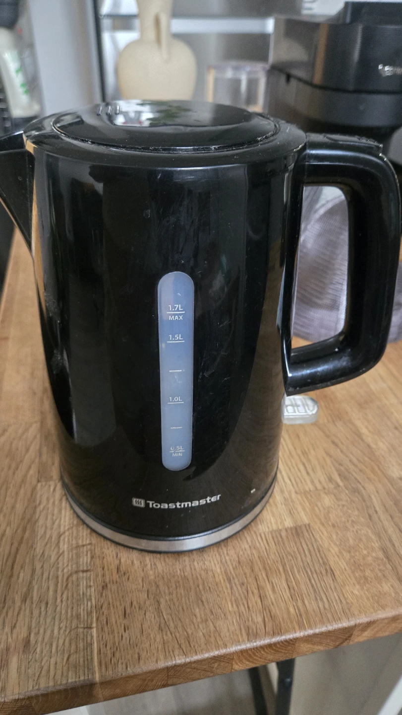 Toastmaster Electric Kettle