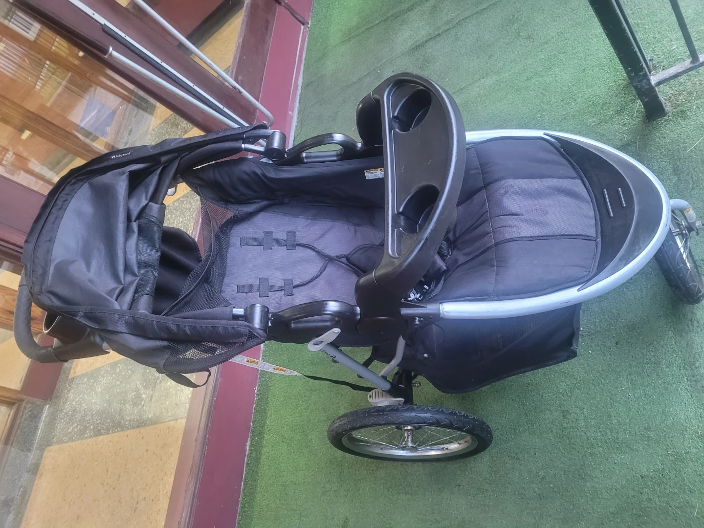 Baby trends Jogging Stroller - photo 2