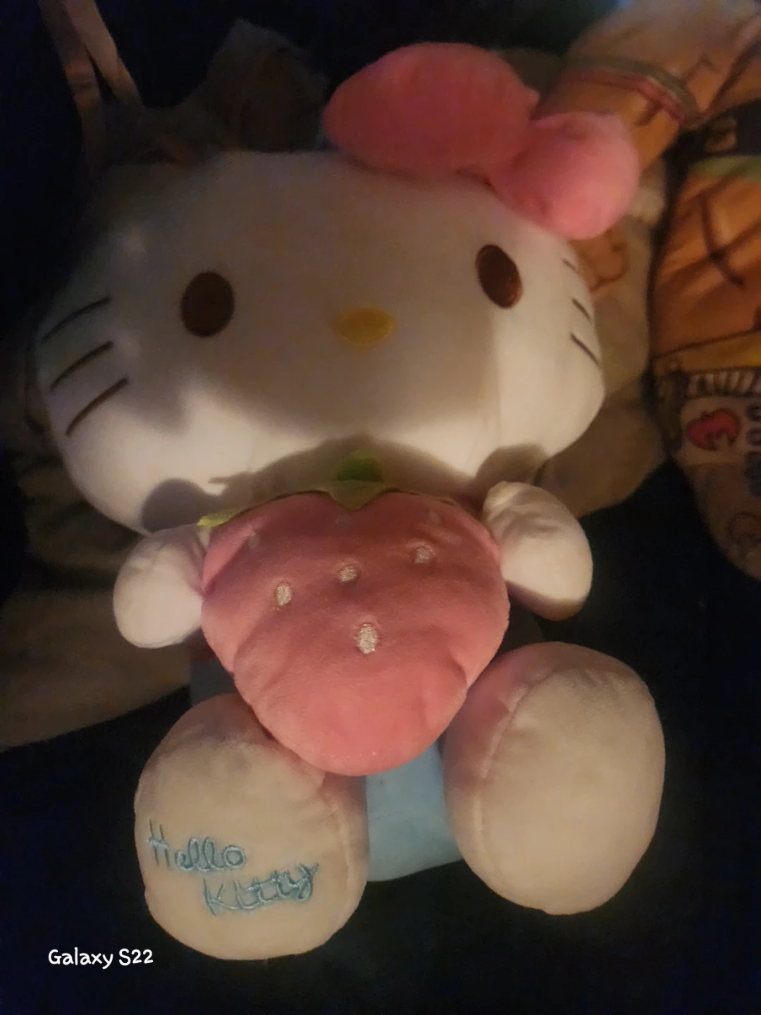 Kuromi & Hello Kitty Plush Toys - photo 3