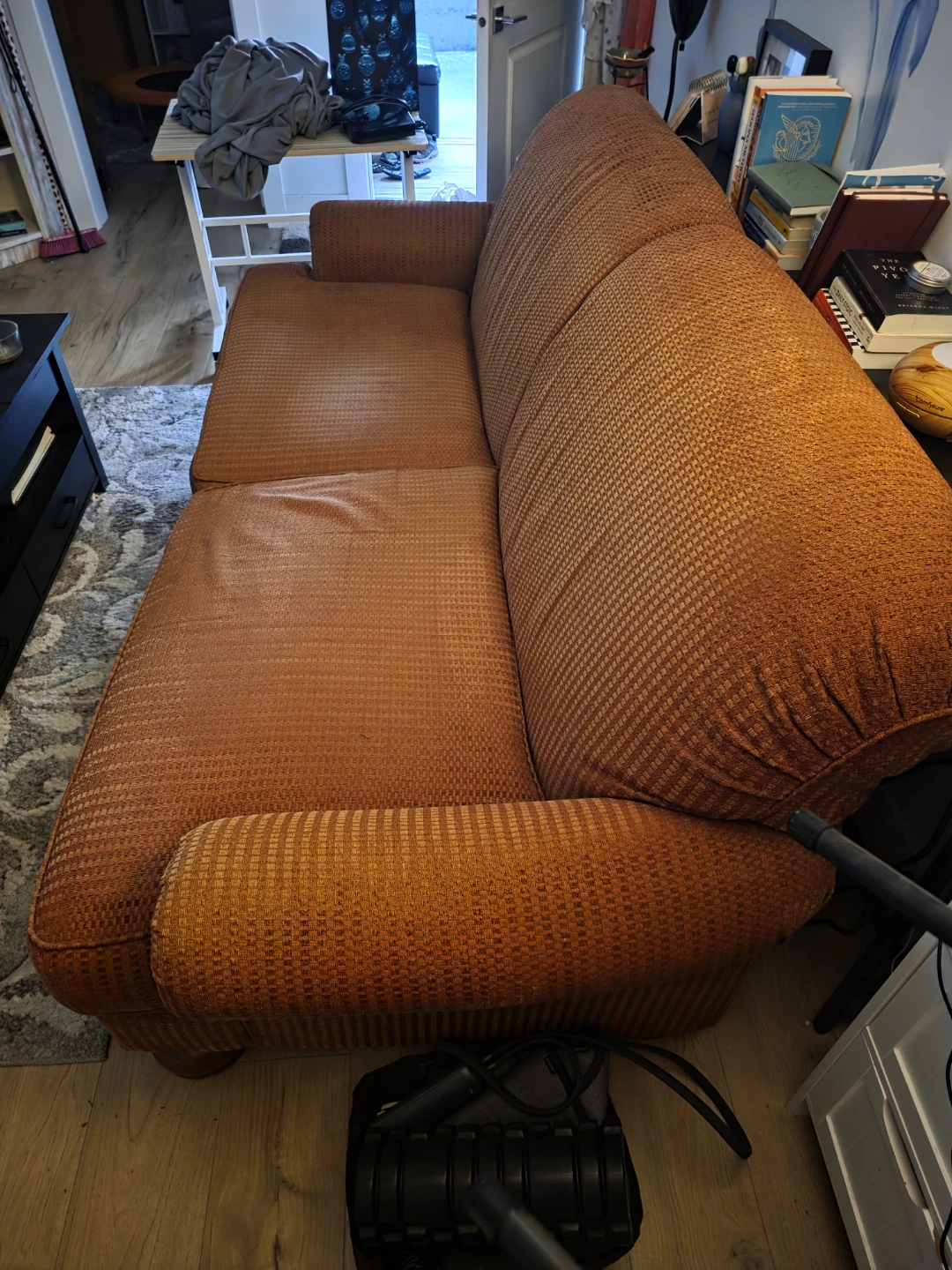 Free couch - photo 3