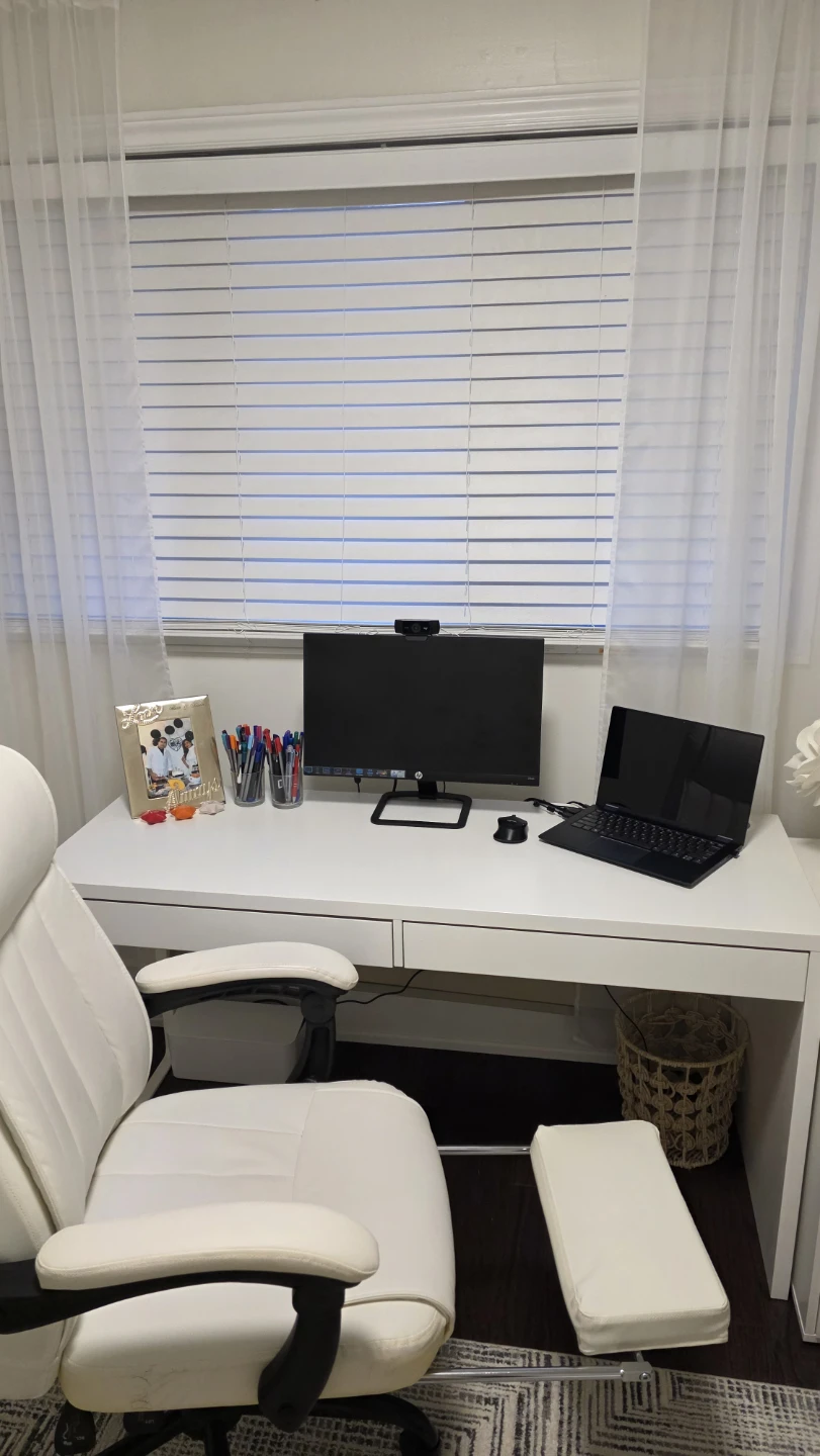 Ikea desk+free office chair🎁🎁🎁 - photo 2
