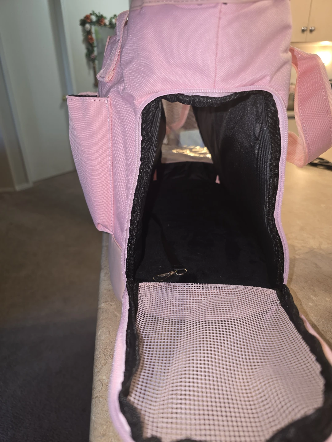 Traveling bag for small pet - photo 3