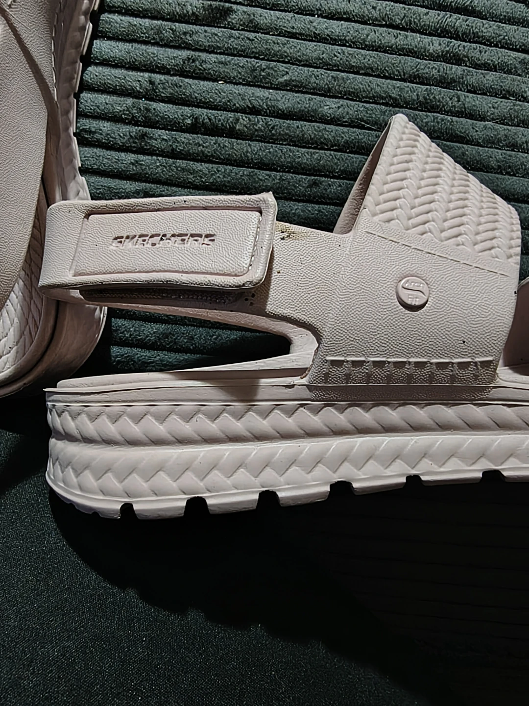Skechers Arch Fit Pink Sandals - photo 2