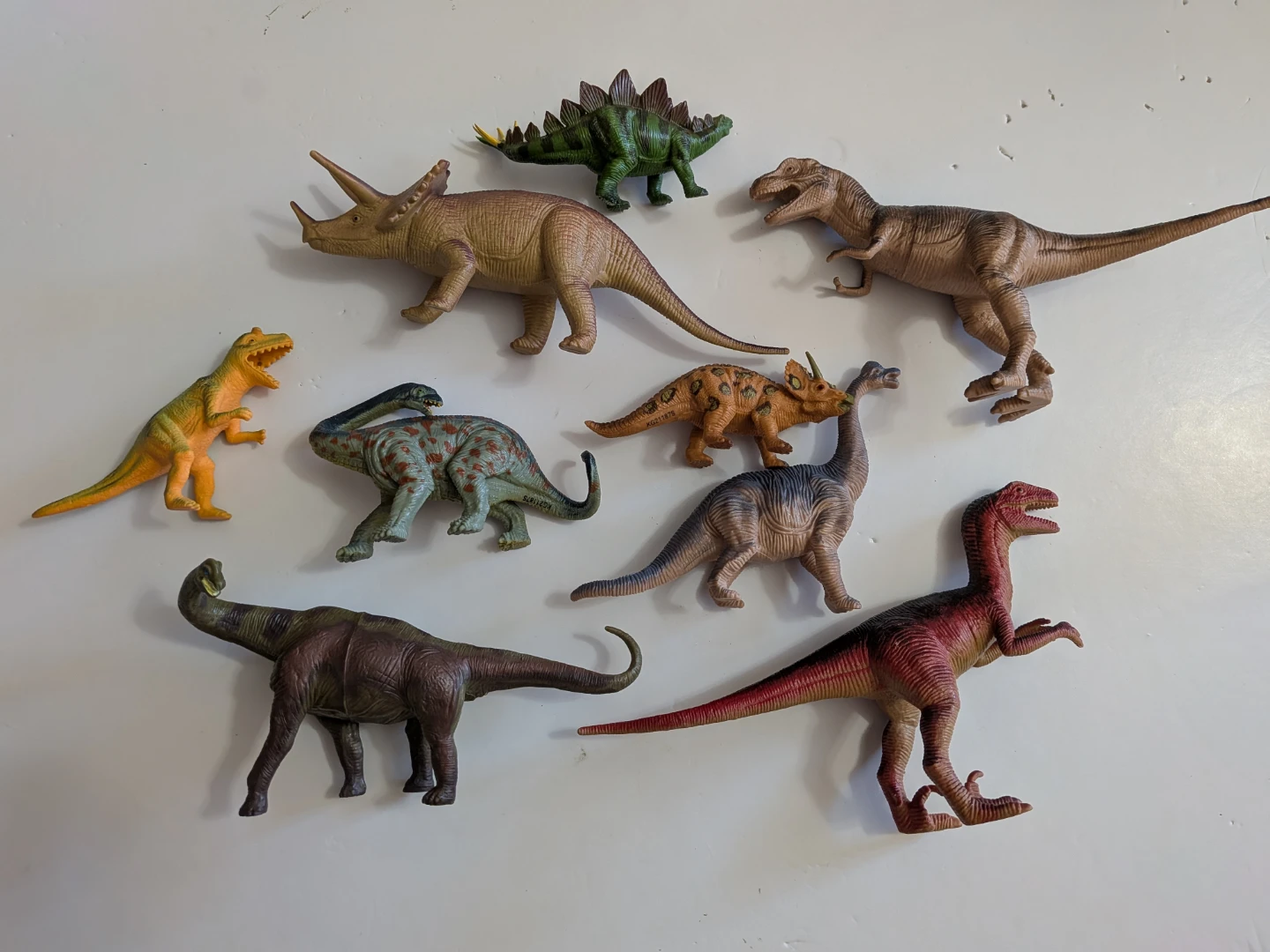 Set of 9 Dinosaur Figures