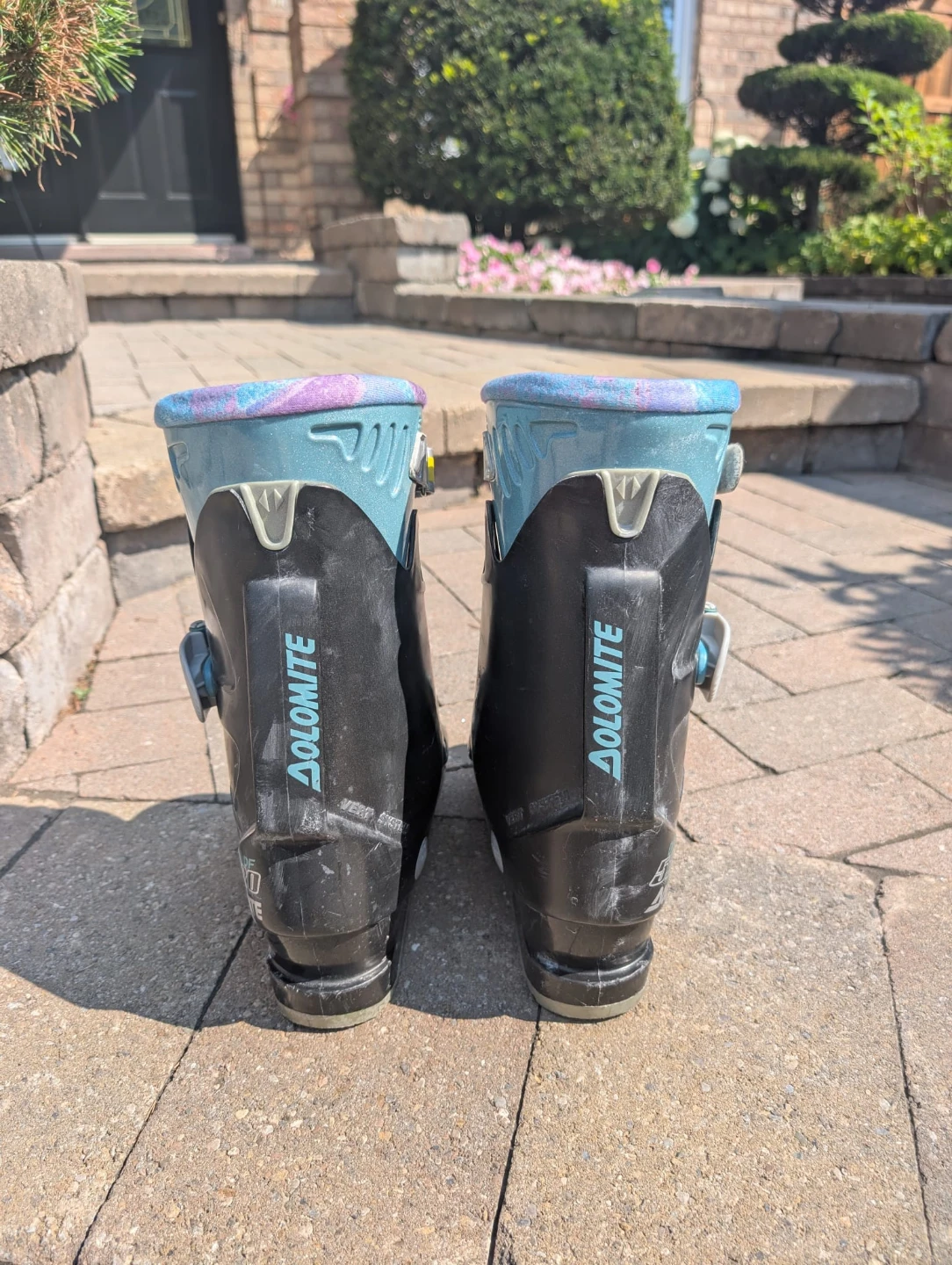 Dolomite 520 Downhill Ski Boots - size 26-26.5 - photo 2