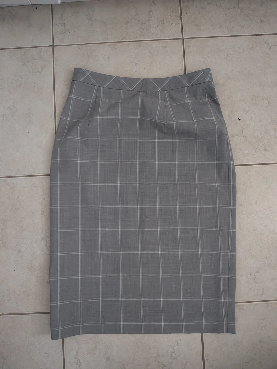 Banana Republic Plaid Pencil Skirt - Size 0