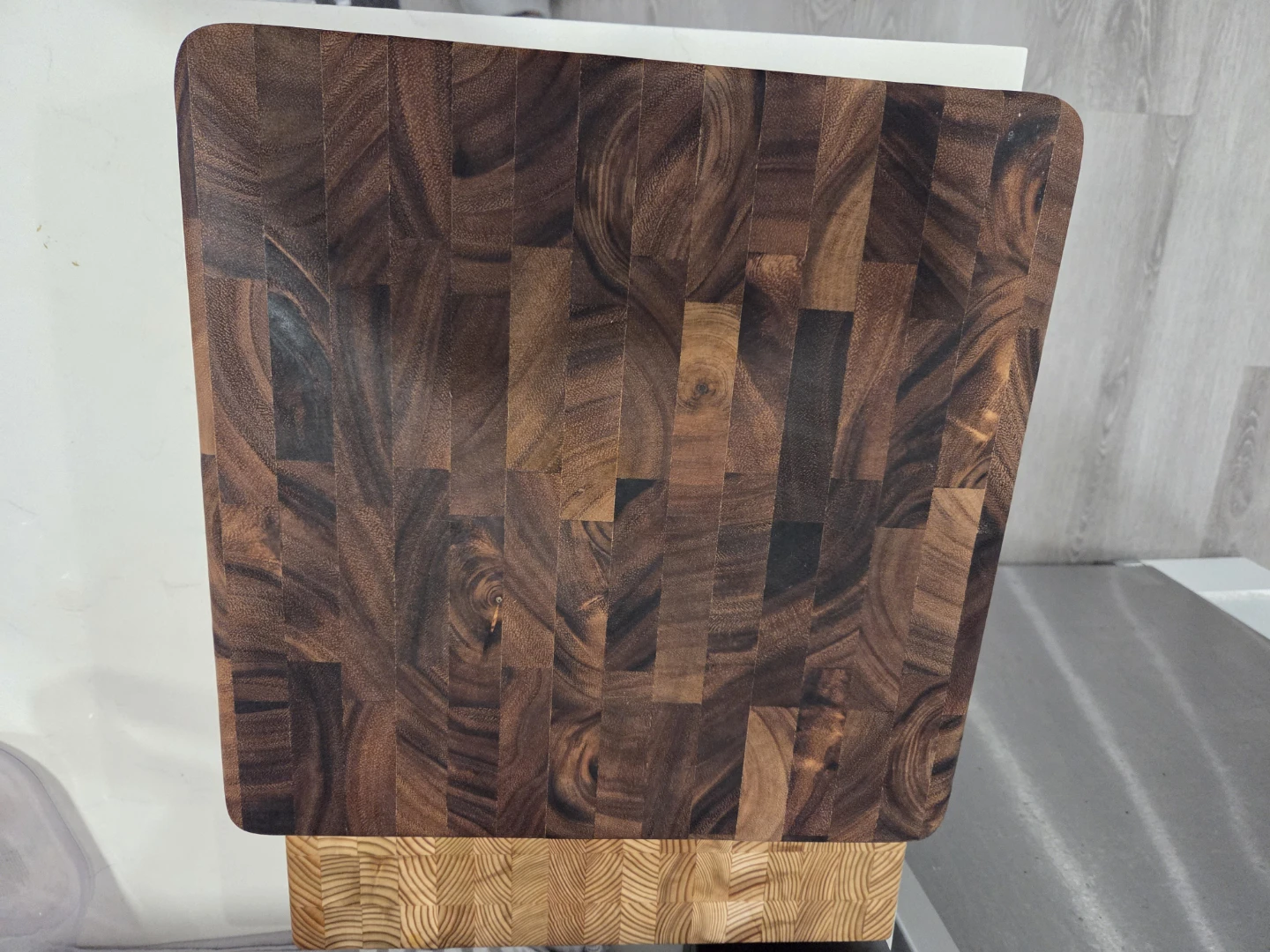 End Grain Acacia Cutting Board
