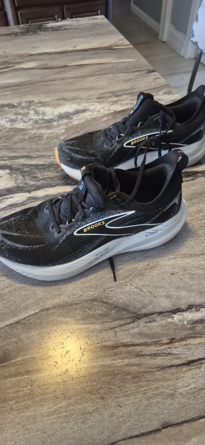 Brooks Glycerin 22 Running Shoes - Size 10.5 - photo 3