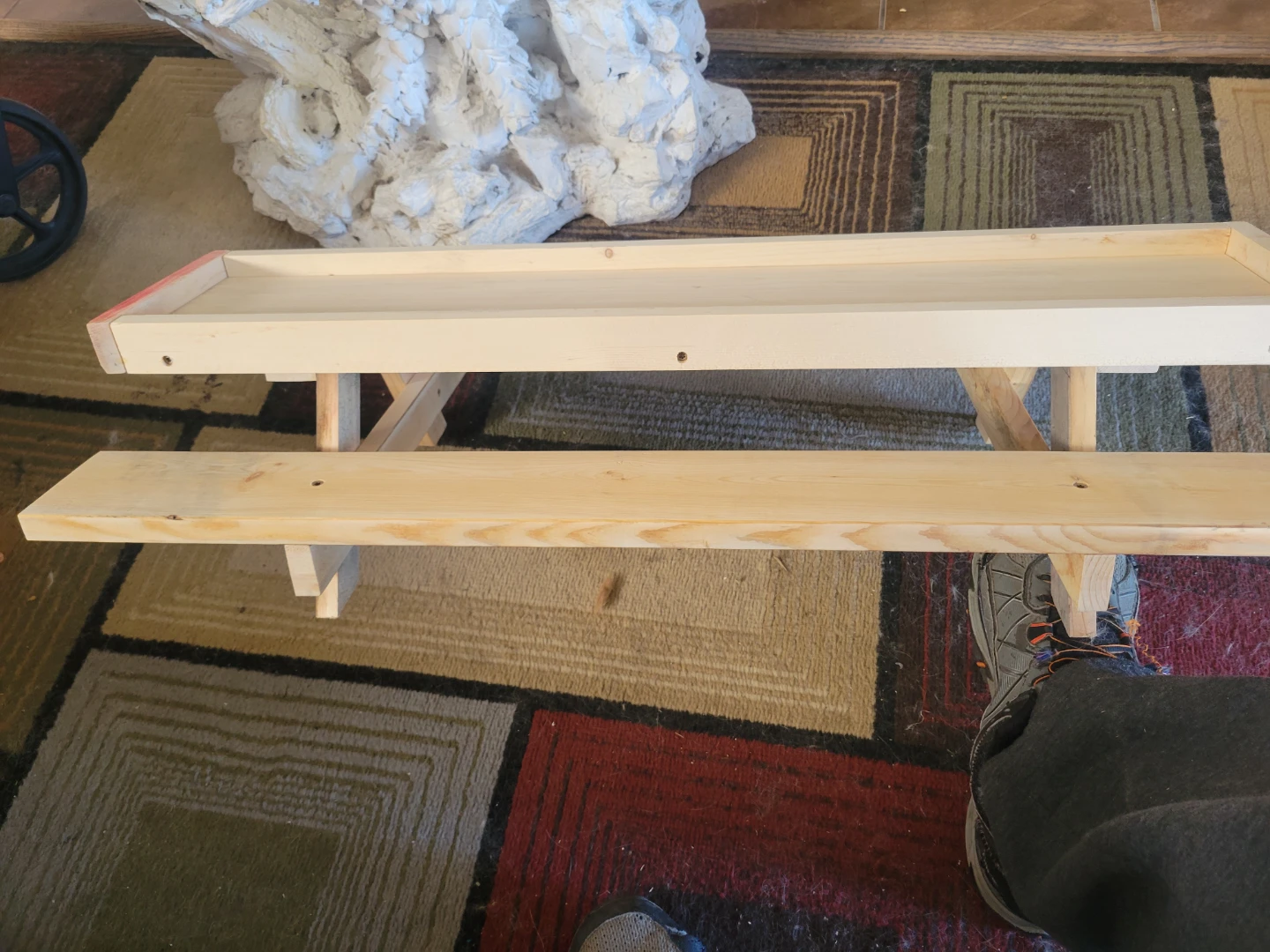 Chicken feeder picnic table - photo 2
