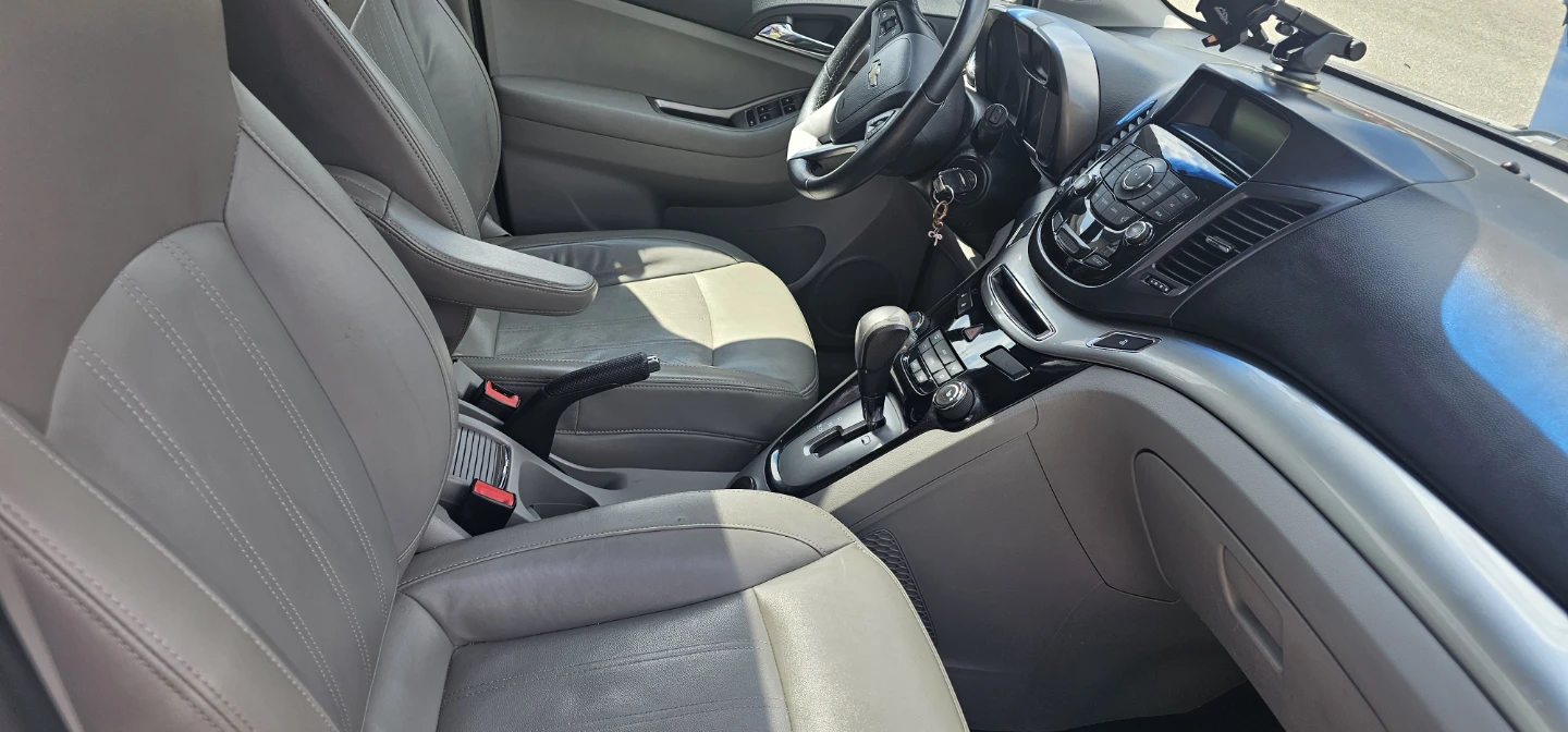 Silver Chevrolet Orlando - photo 4