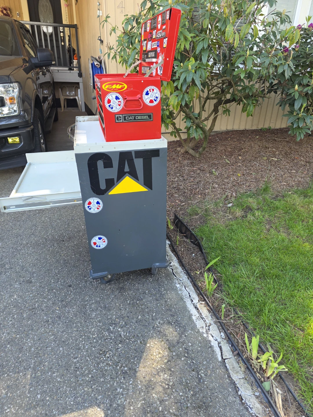 CAT Tool Chest and Cart Combo - photo 4