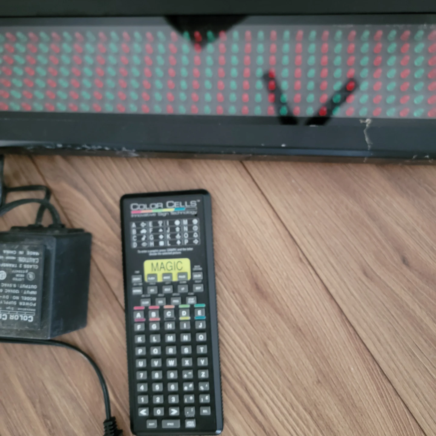 Color Cells Moving Message Electronic Display Model 7100 IR