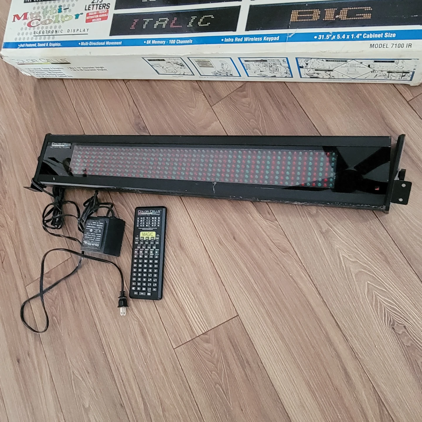 Color Cells Moving Message Electronic Display Model 7100 IR - photo 3