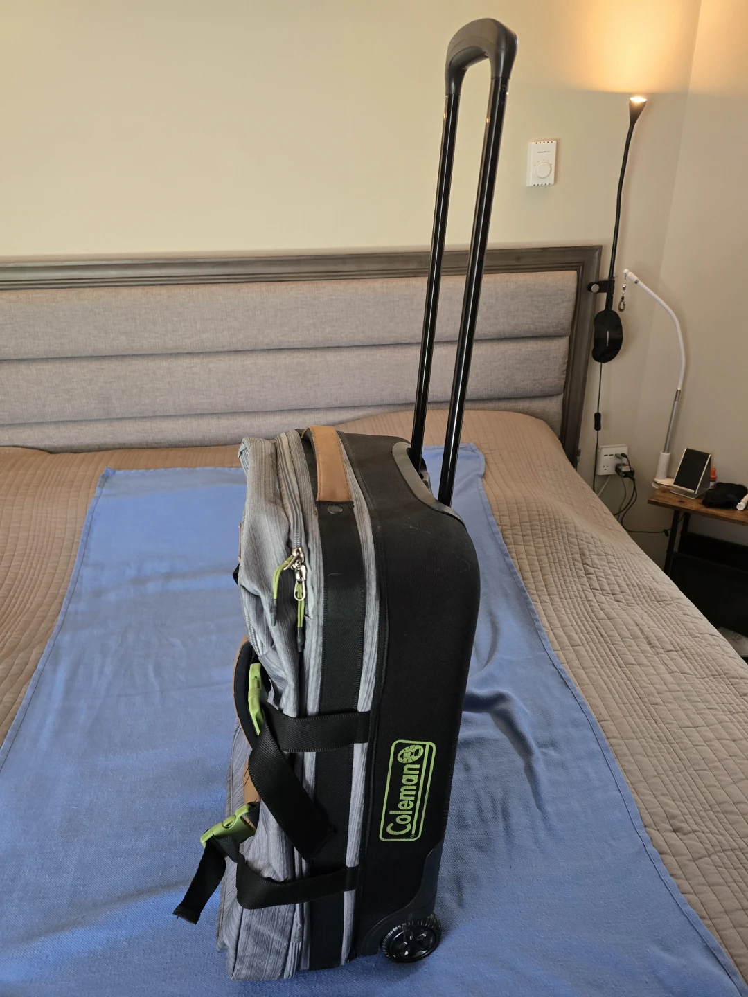 Coleman Rolling Luggage Bag - photo 3