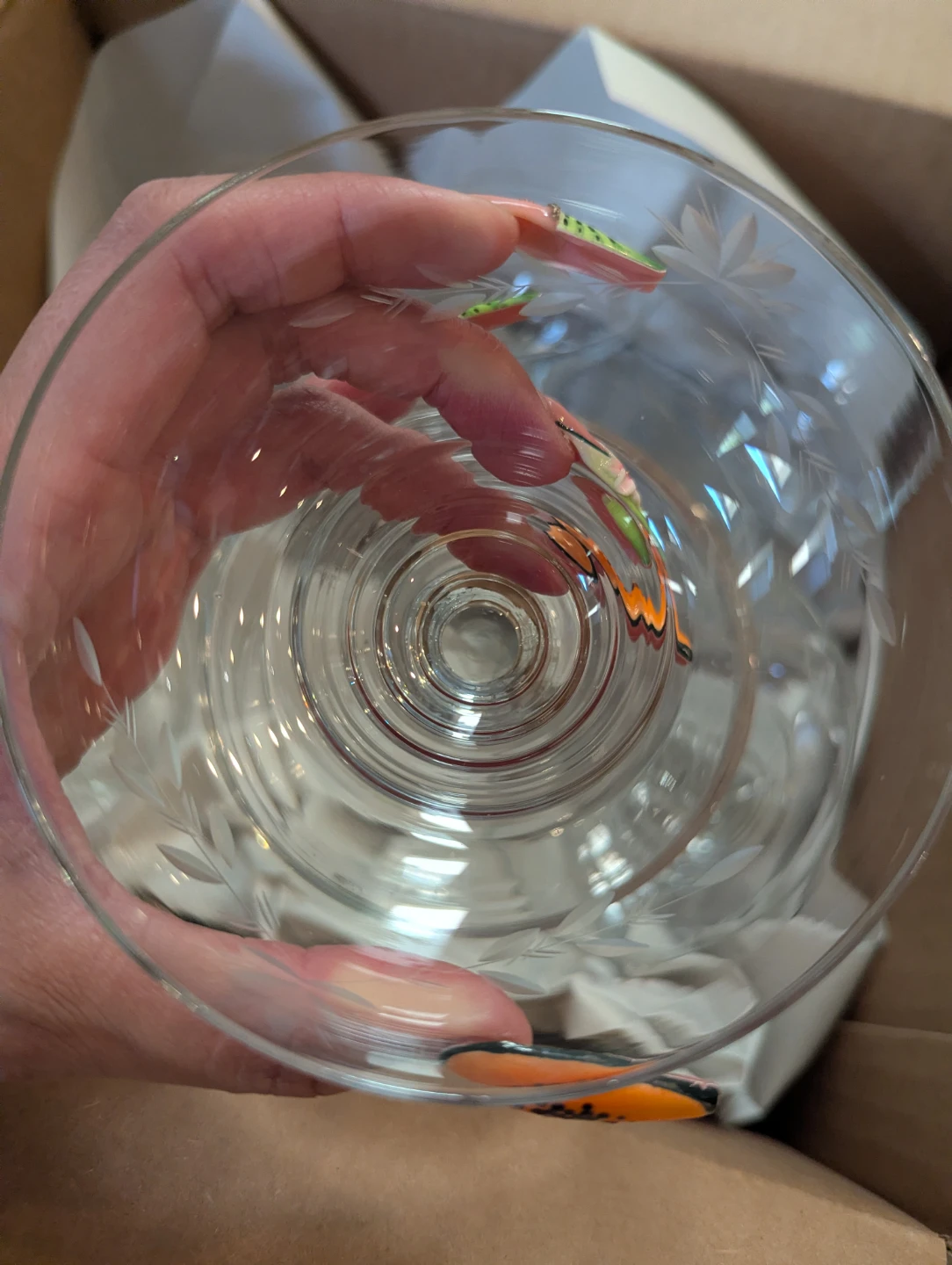 Set of 6 Etched Glass Coupe Glasses - photo 2