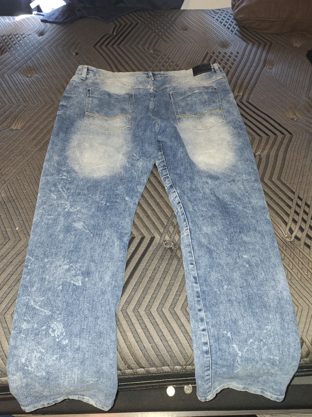 Jeans i've never weared and want to get rid of - photo 2