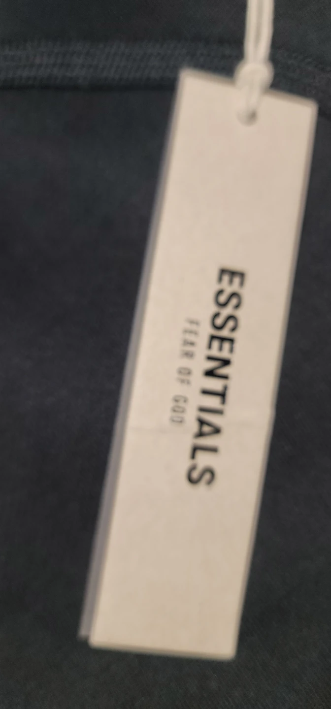 ESSENTIALS Fear of God Sweatpants Shorts size medium - photo 5