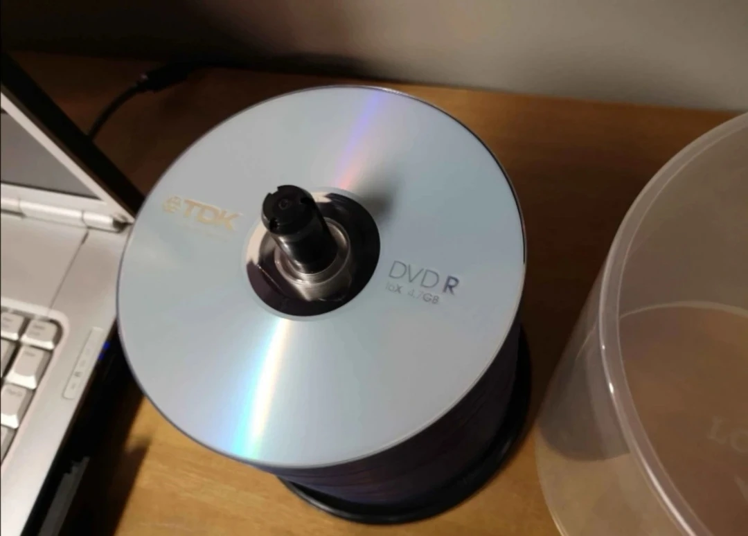New DVD-R Tower of 96 Blank DVD Discs - photo 4