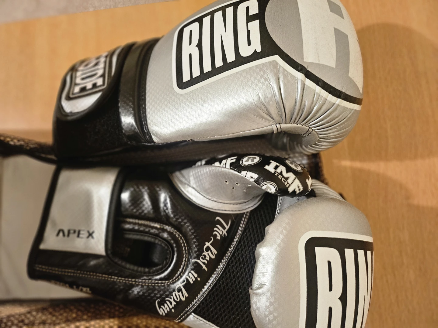 Ringside Boxing Gloves (L-XL) - photo 4
