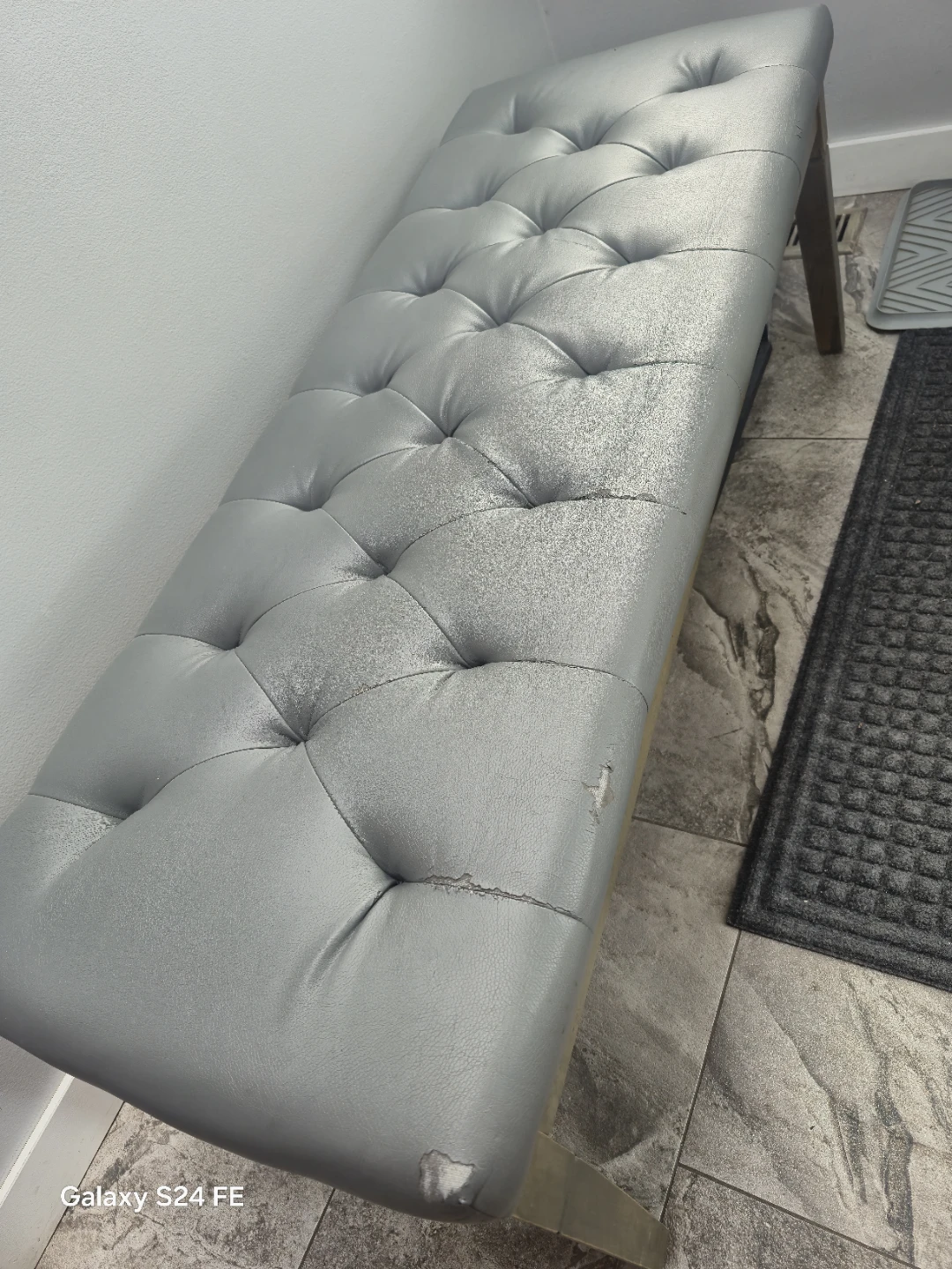 Entryway  Bench - photo 4