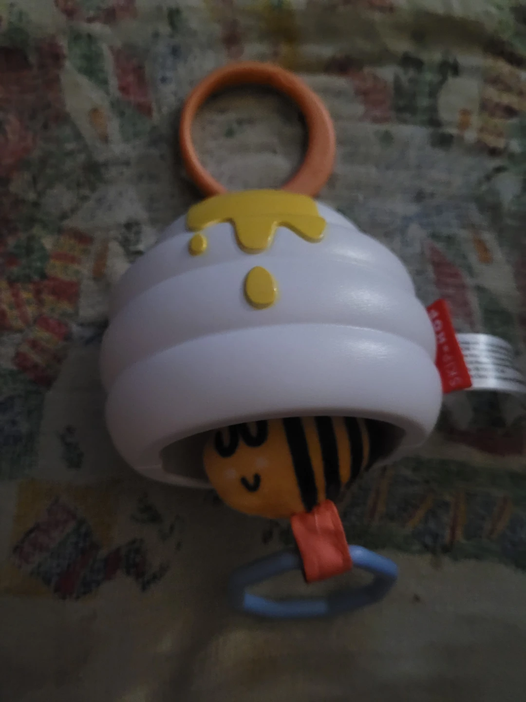 Skip Hop ABC & Me Beehive Jitter toy