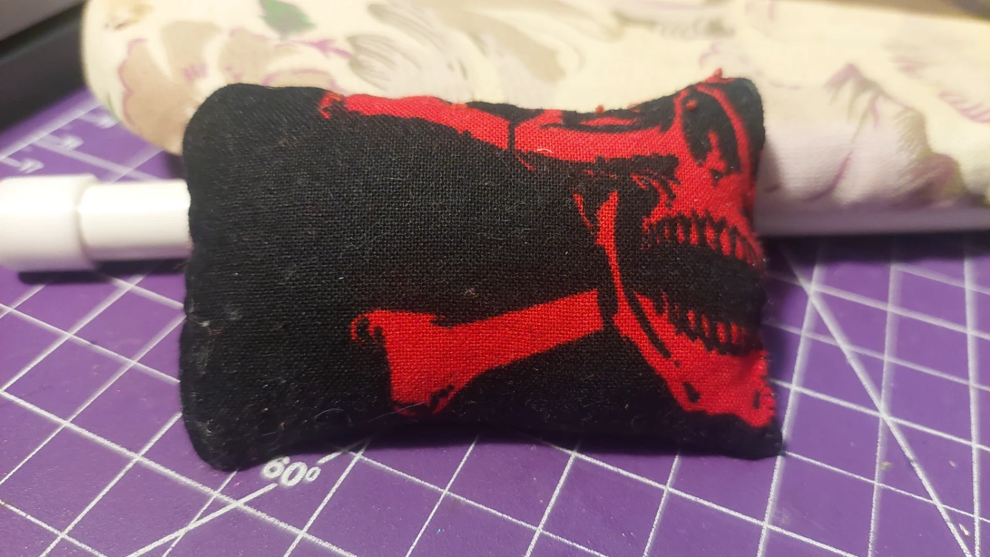 Cat nip pillows - photo 3