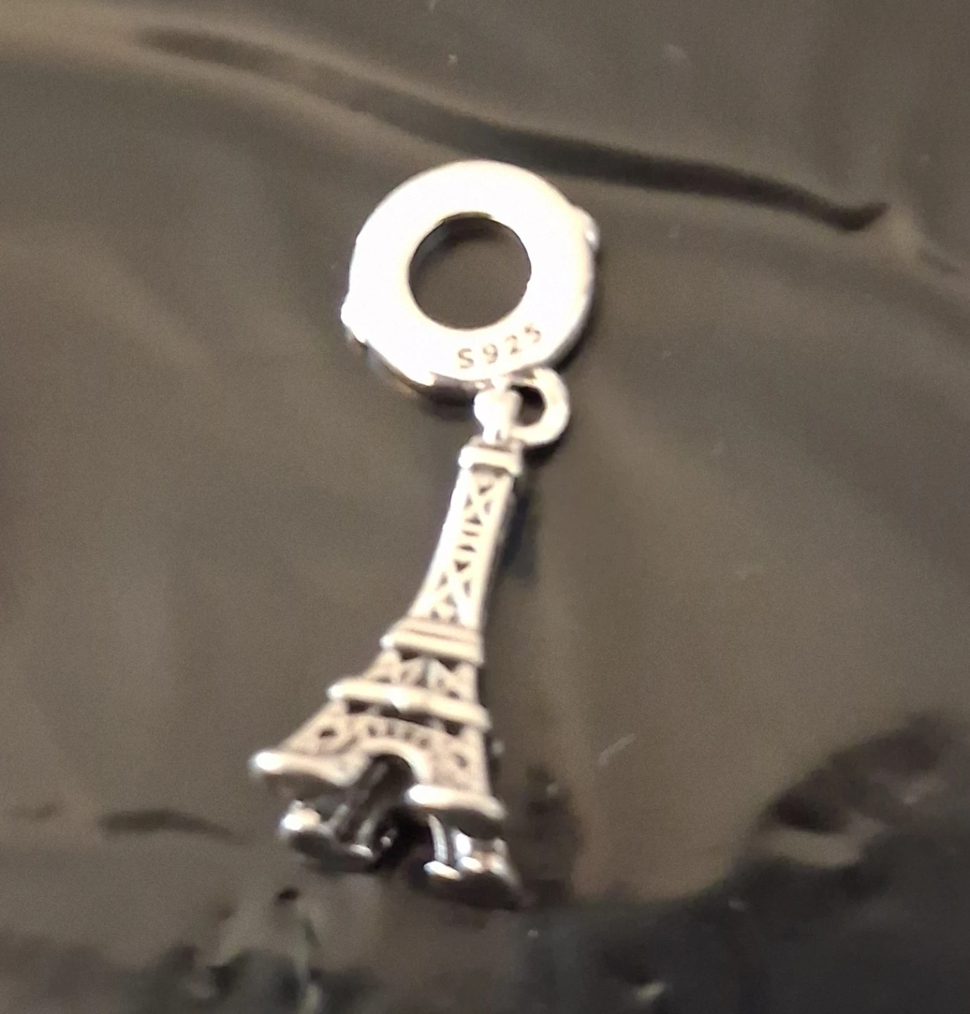 Necklace with interlocking hearts/eiffetower charm - photo 2