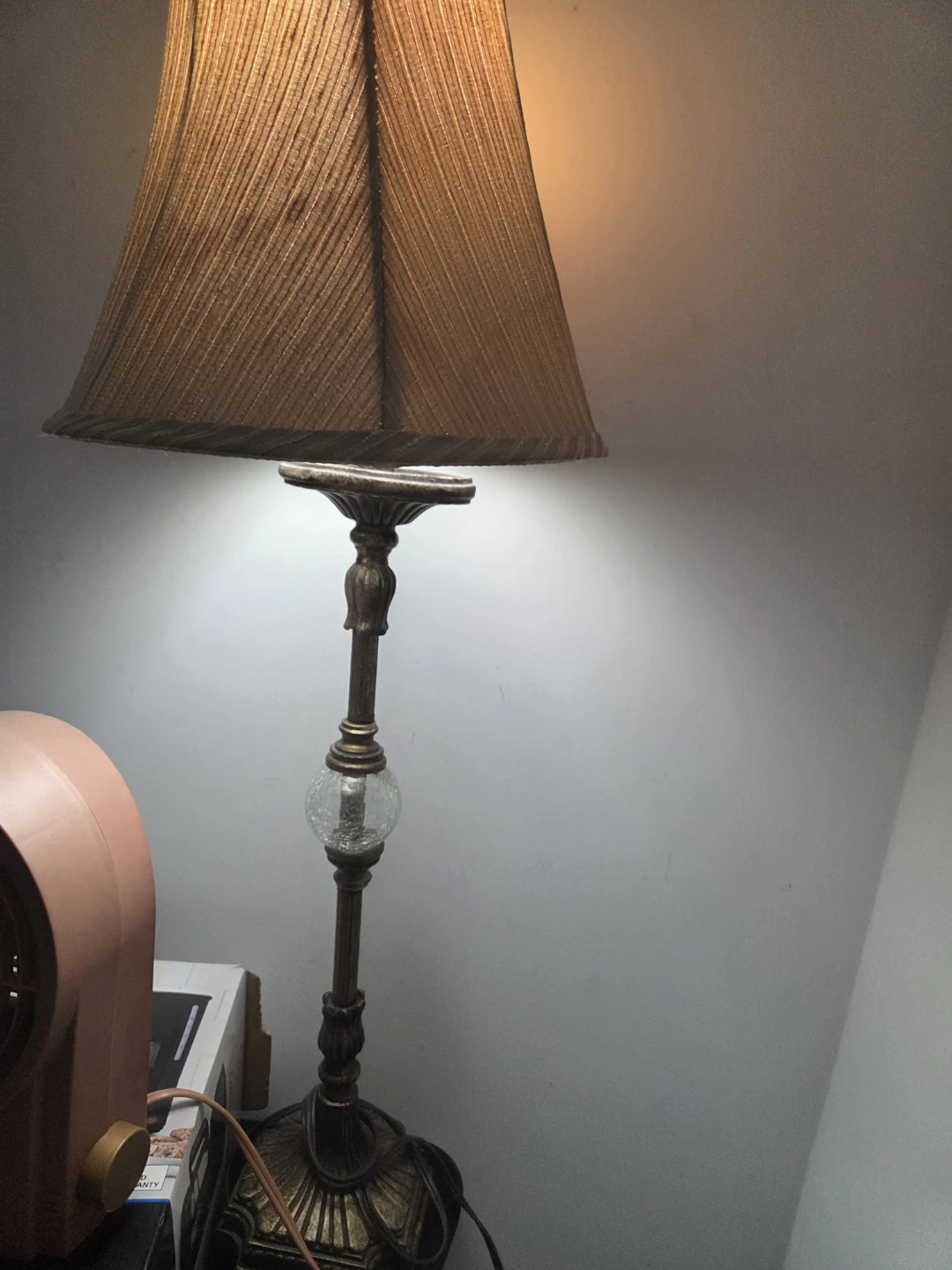Table Lamp with Textured Shade - photo 5
