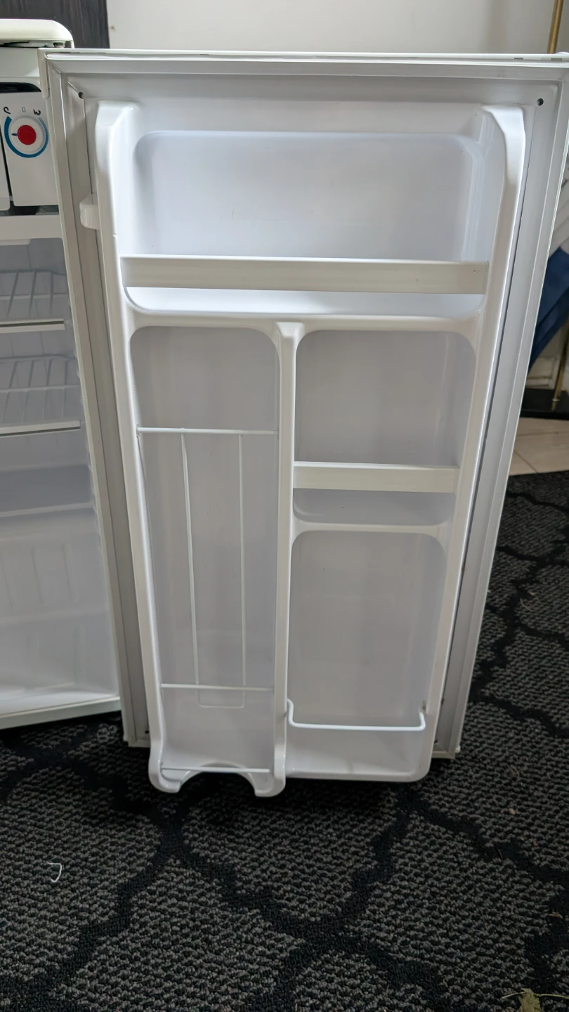 Danby Mini Fridge - photo 3