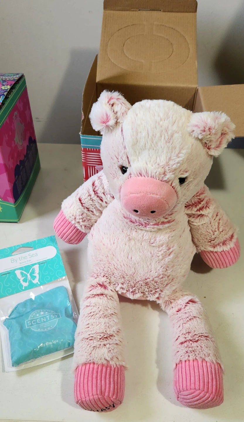 Scentsy Parsley the Pig Buddy with "By the Sea" Scent Pack - photo 2