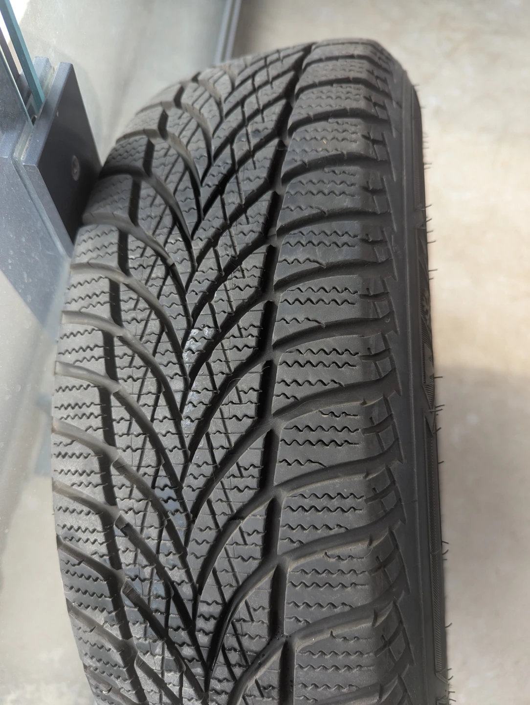 Goodyear Winter Tire with Black Rim - photo 4