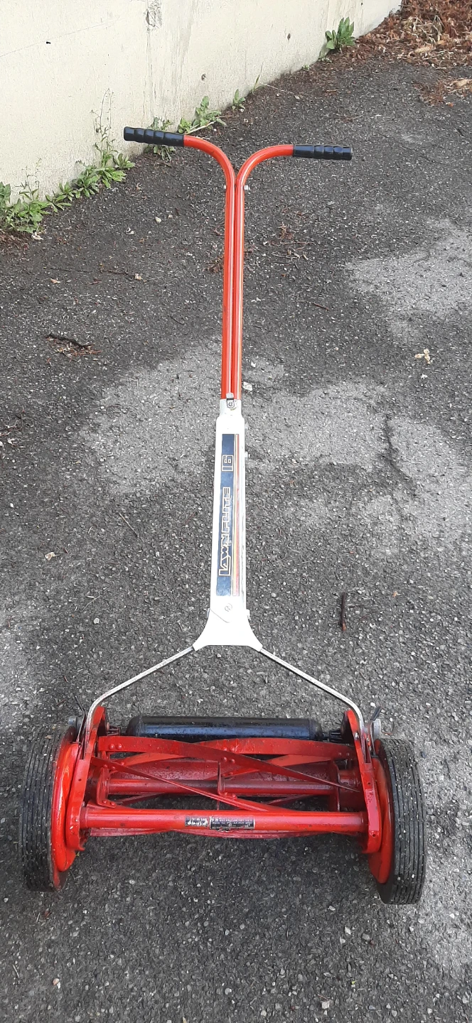 LAWN-LITE Reel Mower - photo 2