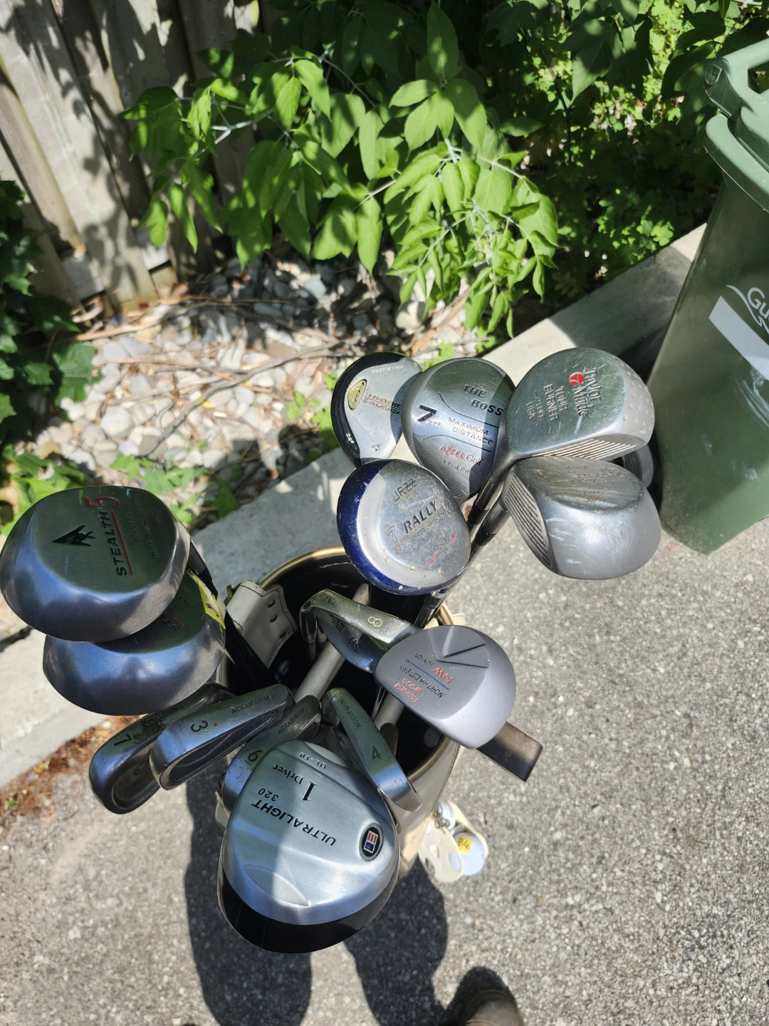 Bulk lot of Golf Clubs - photo 4