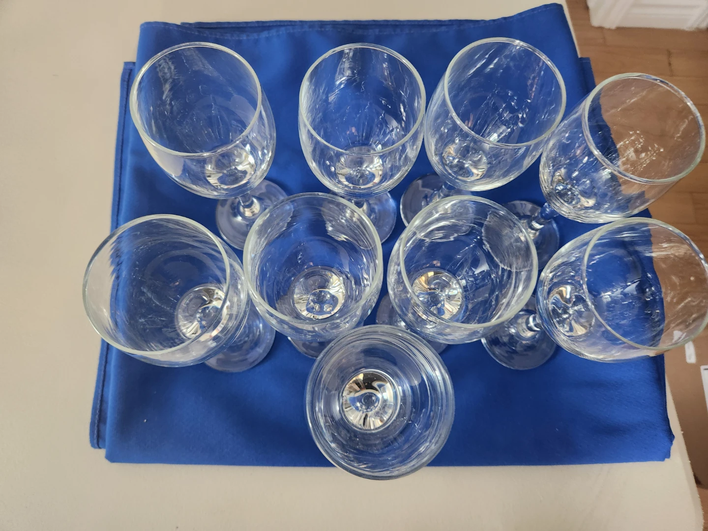 Set of 9 Clear Wine Glasses - photo 2